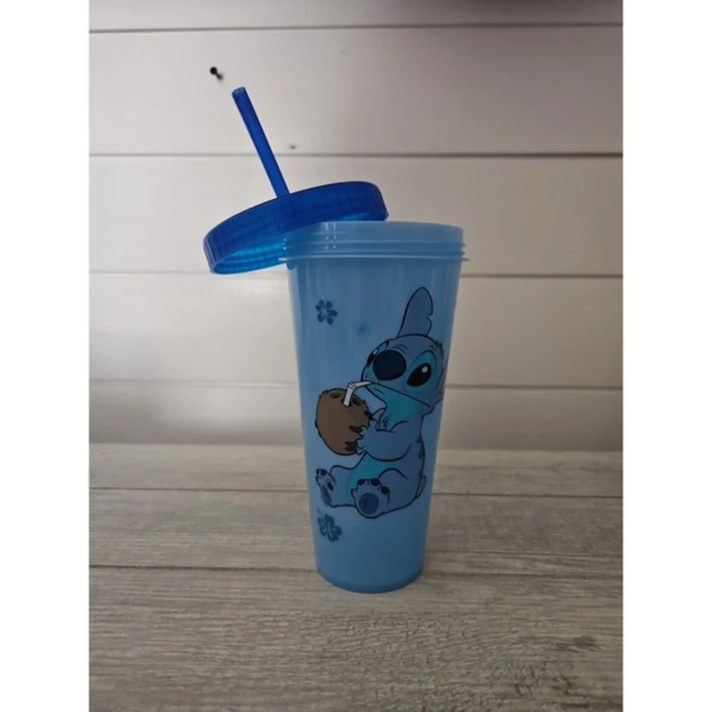 Disney Lilo & Stitch Cool Coconut Color-Changing‎ Plastic Tumbler